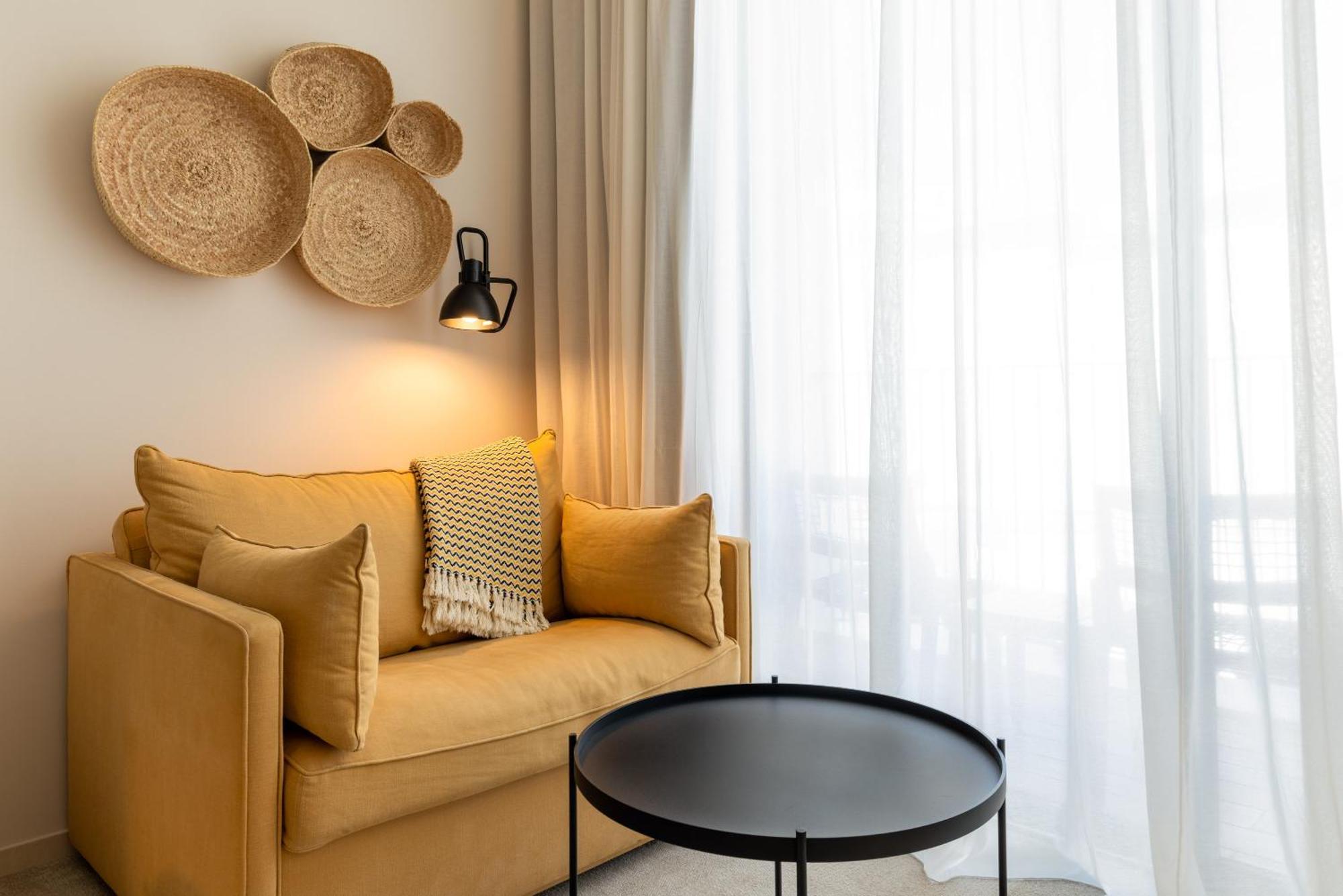 3Hb Faro Ξενοδοχείο Δωμάτιο φωτογραφία A room at the hotel