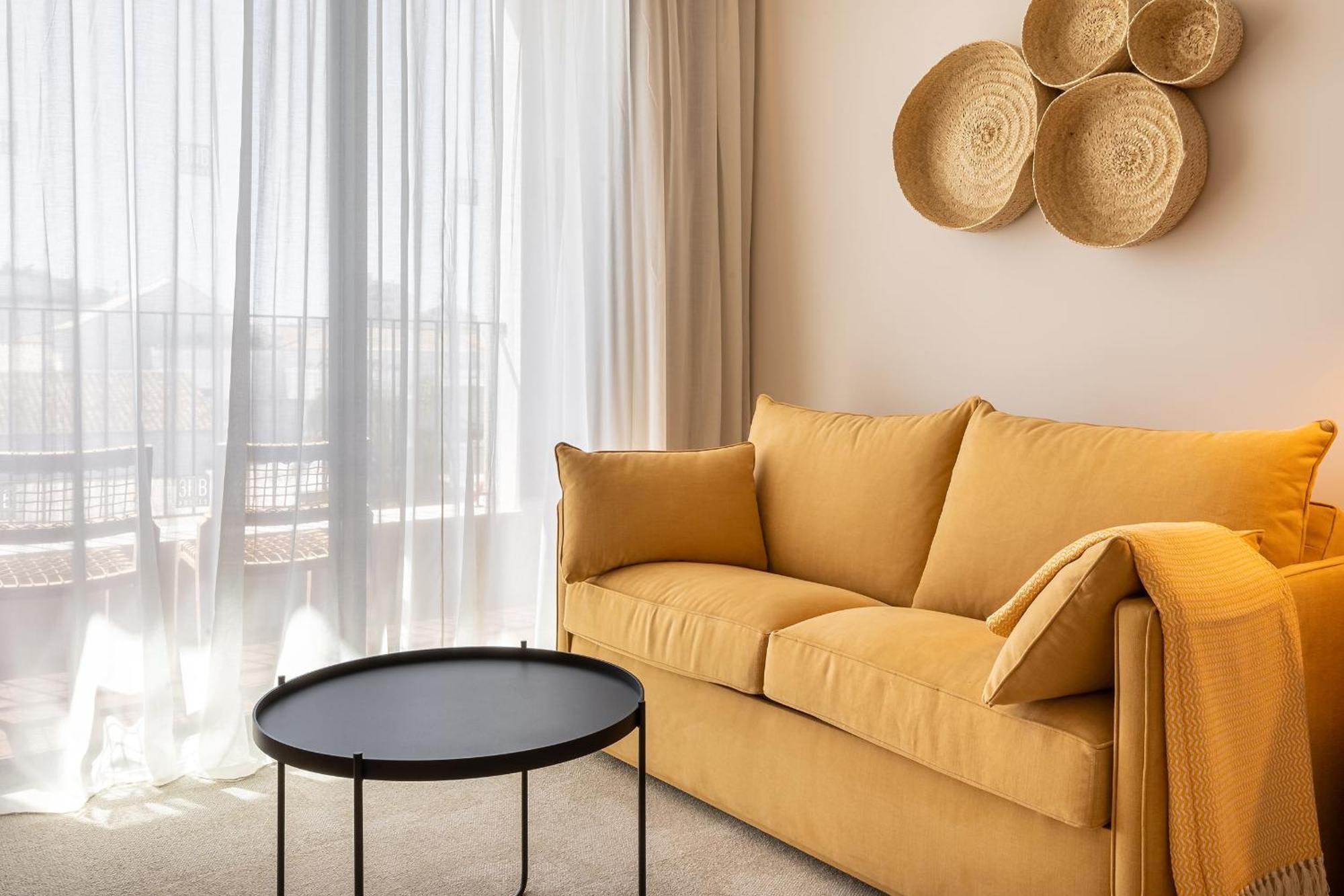 3Hb Faro Ξενοδοχείο Δωμάτιο φωτογραφία A sofa