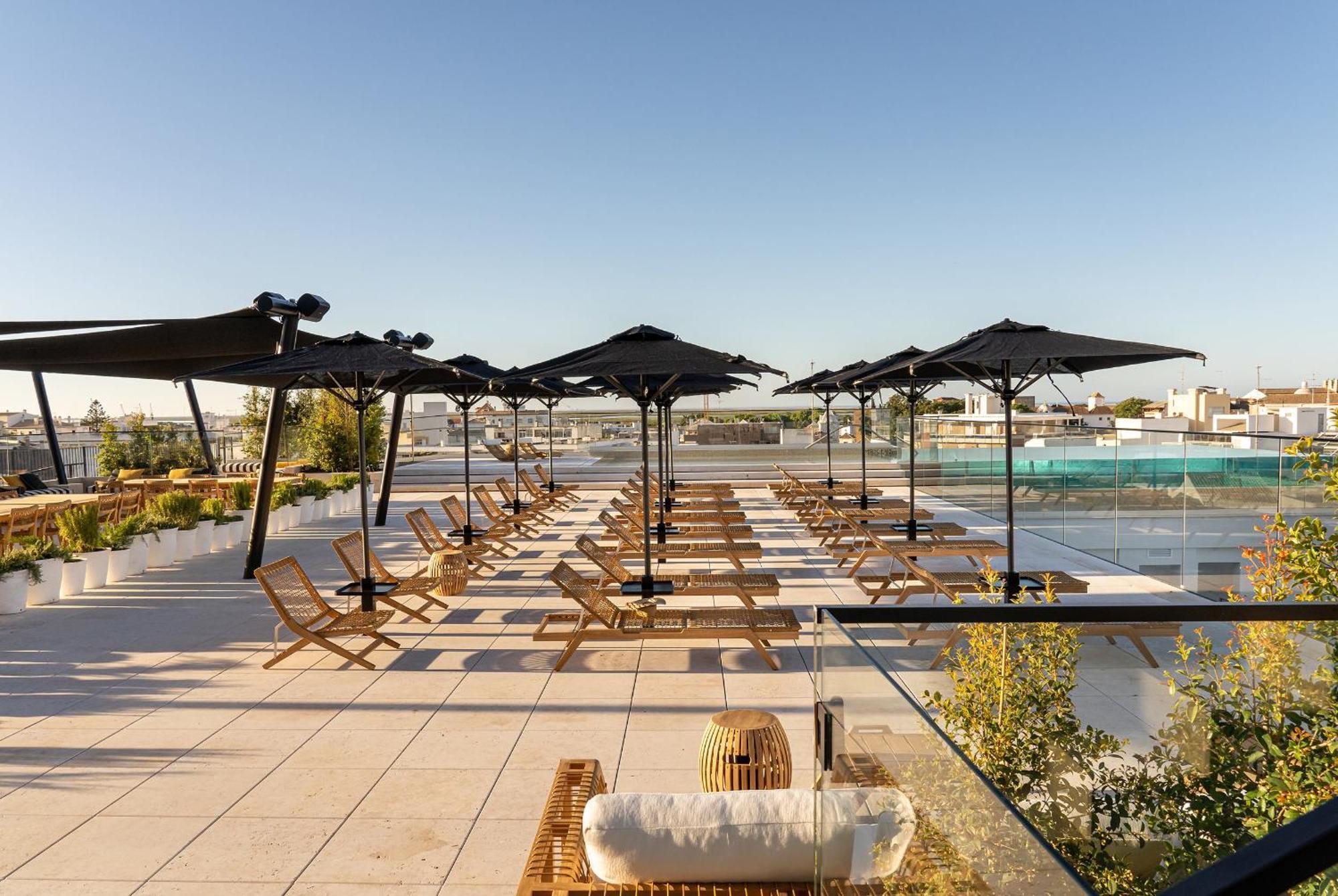 3Hb Faro Ξενοδοχείο Εξωτερικό φωτογραφία The rooftop terrace