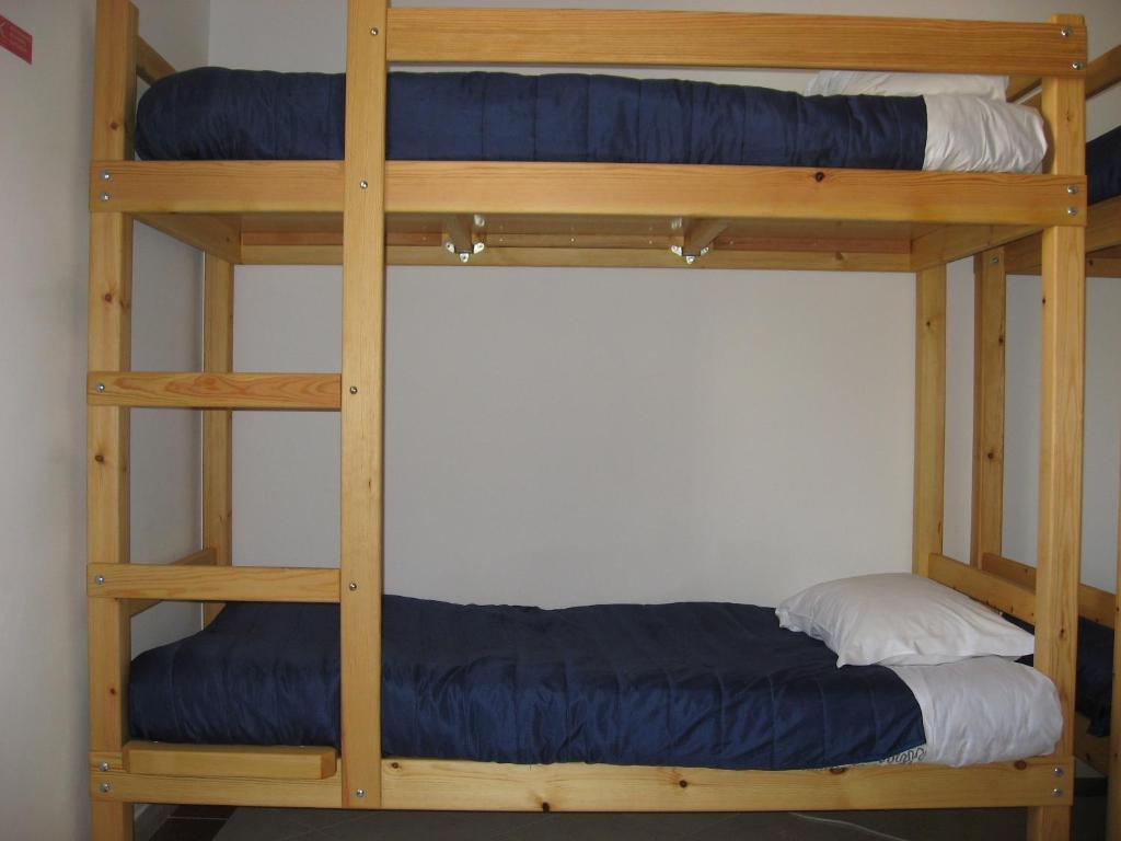 3Hb Faro Ξενοδοχείο Δωμάτιο φωτογραφία A bunk bed